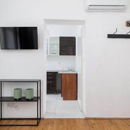 Studio Apartment With Ac - Dluga 65 Krakow Exterior photo