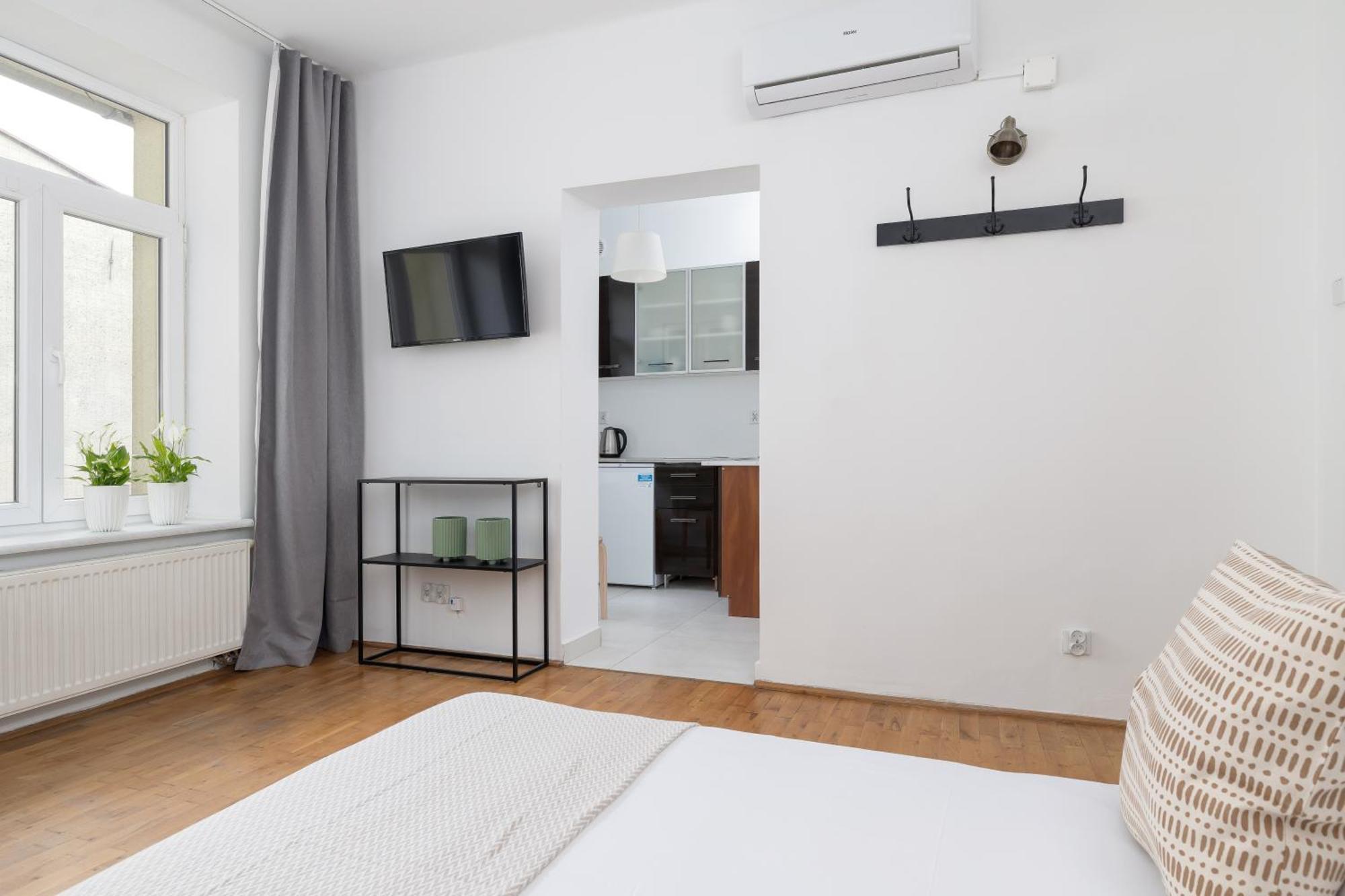 Studio Apartment With Ac - Dluga 65 Krakow Exterior photo